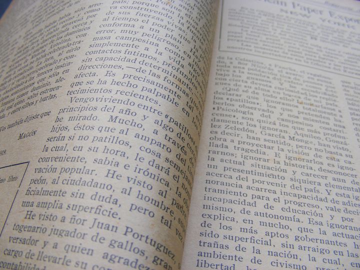 biblioteca 193 copy.jpg